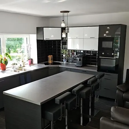 Viola Apartament